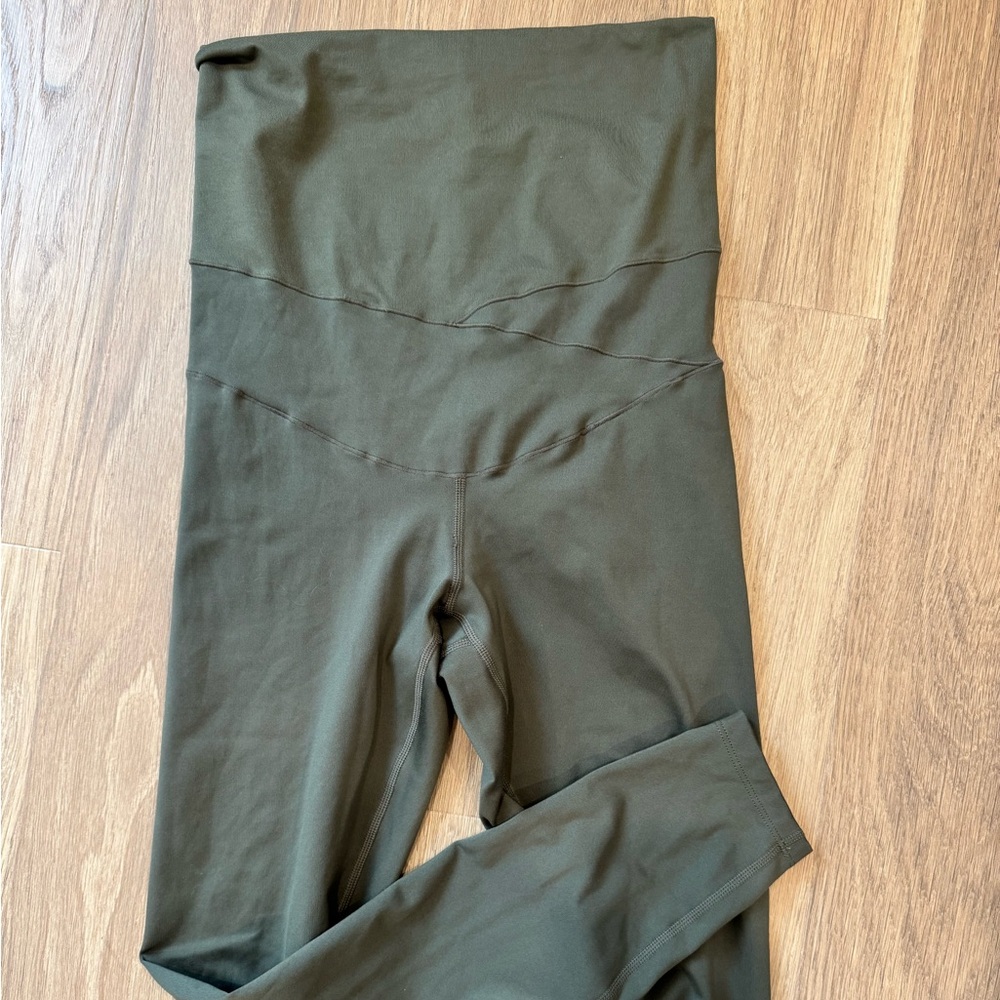 Nike One Women’s High Waisted Maternity Leggings - Picture 3 of 5